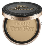 Polvo compacto Too Faced Born This Way - Eva Store