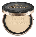 Polvo compacto Too Faced Born This Way