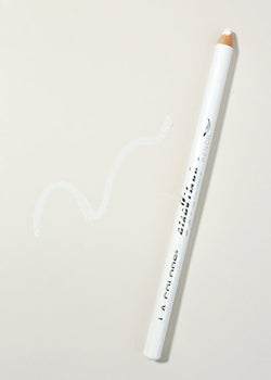 Delineador en lapiz AOA On Point Eyeliner Pencil w/built-in Sharpener