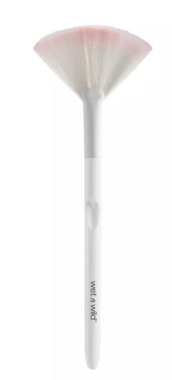 Brocha Abanico Wet n Wild - Eva Store